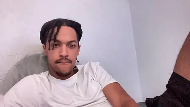Animeboygirls online show from August 5, 4:06 am