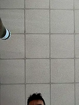 platone09 online show from November 28, 1:57 pm