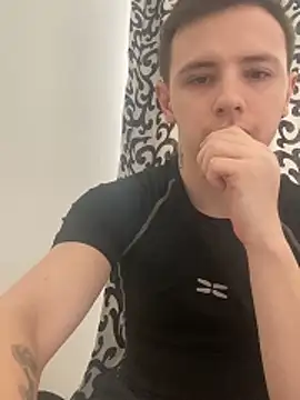 Renaissance1929 online show from November 16, 6:15 am