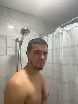 daddyshomeee  online show from March 11, 2:07 am