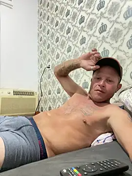 patraick online show from April 18, 7:07 pm