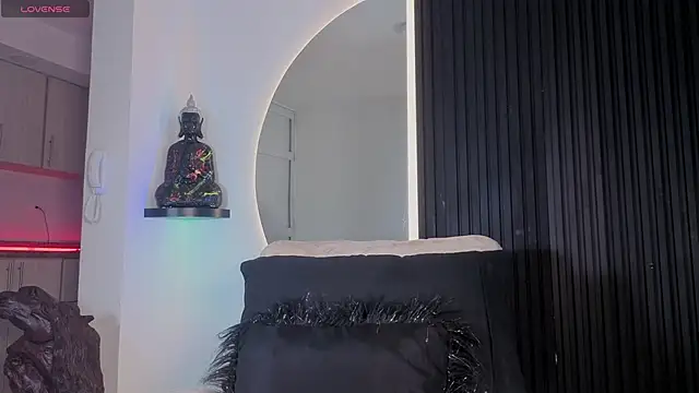 Ken-boy 19 online show from December 5, 9:55 pm