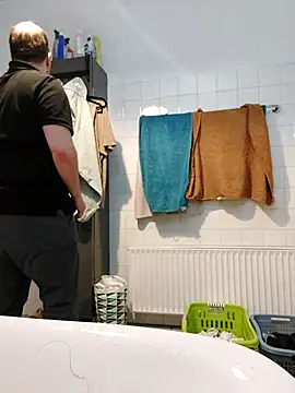 Cruising Bimbo2001 online show from December 21, 8:39 pm