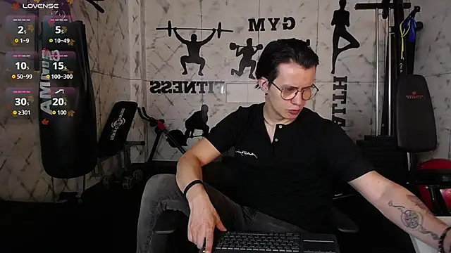 Brandon starkk online show from February 16, 12:14 pm