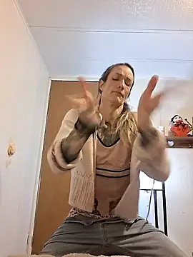 MaitressePomme3 online show from December 16, 11:39 am