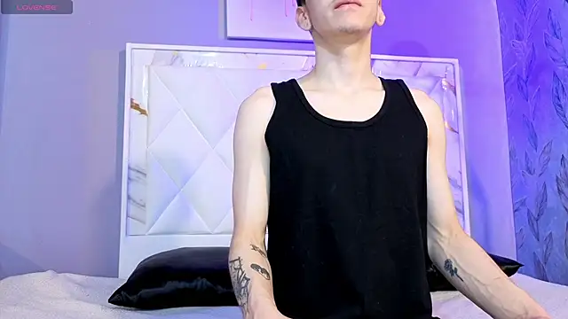 James Adams 01 online show from March 1, 3:28 am