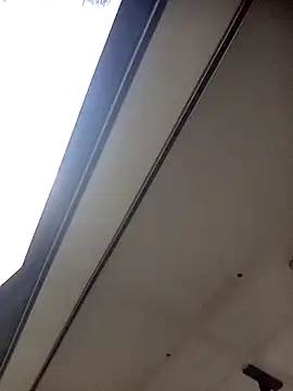 juunioreest online show from December 2, 8:23 pm