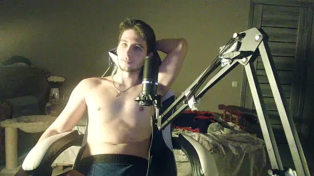 6thfingq online show from December 1, 3:59 pm