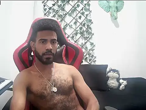 alberthot11 online show from December 3, 3:45 am