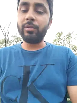 Cute Lucky online show from April 17, 1:25 pm