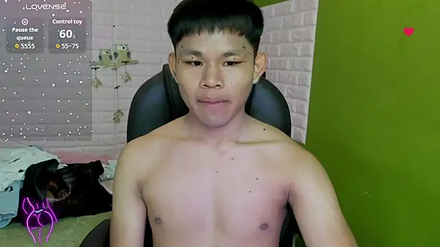 tommy cherry  online show from November 22, 4:06 pm