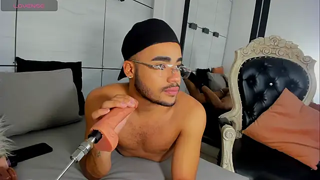 jay  rock online show from December 15, 2:25 pm