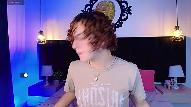 Skyee angel online show from March 26, 8:24 pm