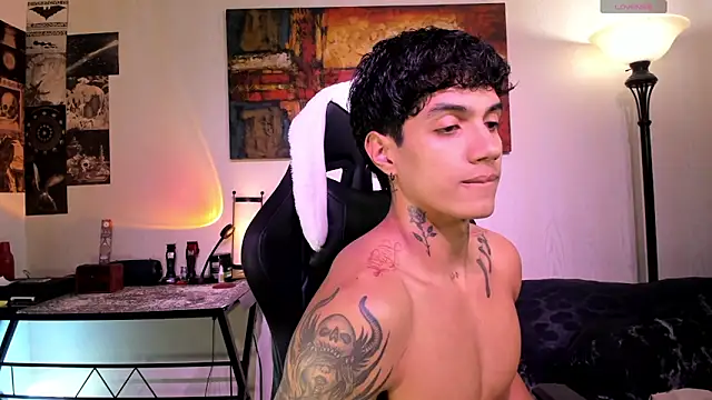 aress damon online show from February 4, 11:55 pm