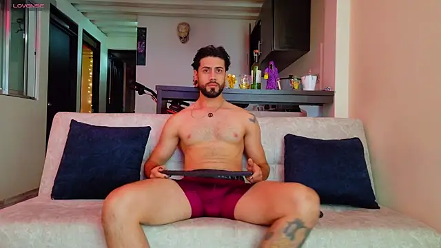 heteros curious online show from December 15, 5:59 am