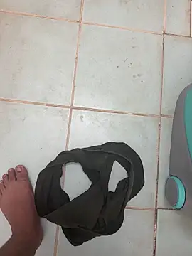 cumm boyyy online show from December 14, 7:26 am