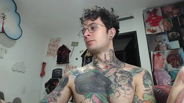 CryBoy13 online show from November 24, 6:47 am