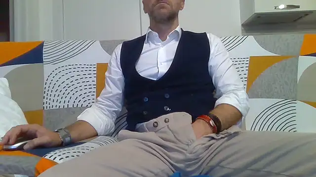 Eroshotlicker online show from December 22, 11:13 pm