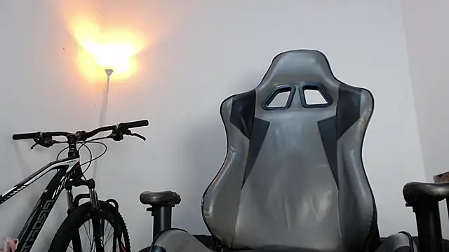 Bagels  online show from January 11, 10:24 pm