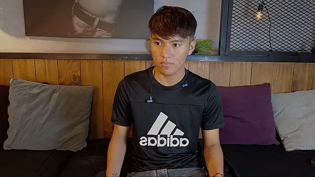 isaac grimm online show from March 12, 3:14 am