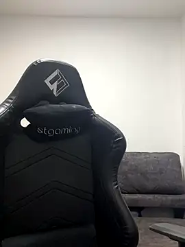 Liam jones10 online show from January 6, 5:00 am