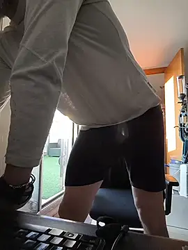 DanWolverin online show from March 13, 5:08 pm