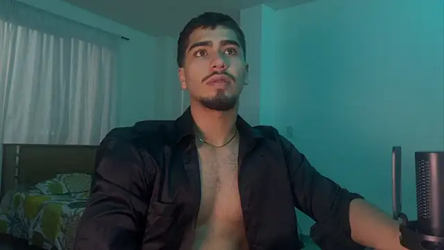 Franco banderas online show from March 11, 12:06 am