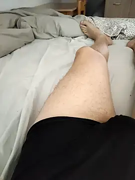 TRESBONNEBITE online show from February 28, 12:37 pm