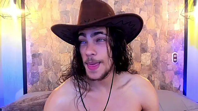 PatrickS25 online show from January 10, 5:34 am