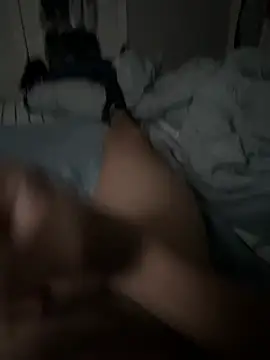 Bigdickandballs85521 online show from March 5, 12:18 am