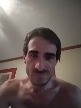 bigjohnson2914 online show from June 12, 1:42 pm