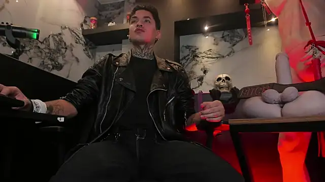 AlecBanne online show from February 7, 11:54 pm