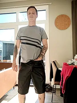 jefflatex45 online show from March 21, 2:43 pm