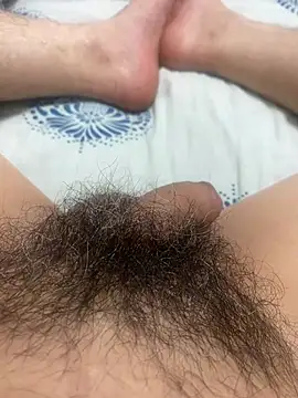 hairylittledic online show from July 4, 9:01 am