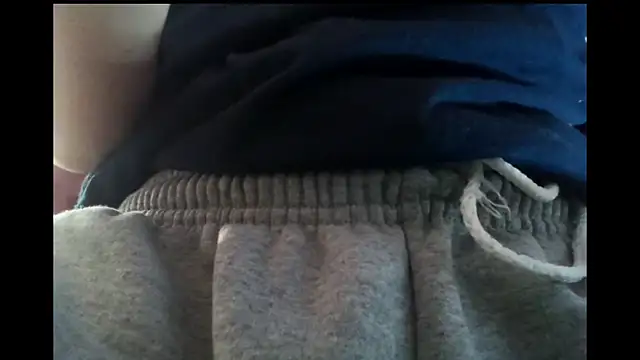 hydrum04 online show from December 15, 9:45 pm