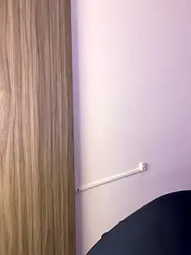 Goldenknight33 online show from December 19, 5:10 pm