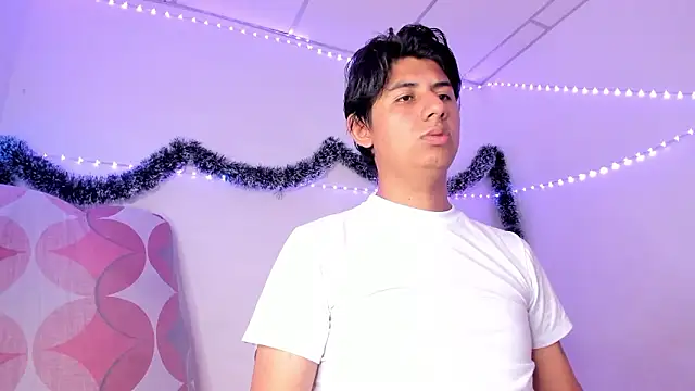 king Eric30 online show from February 8, 8:57 pm