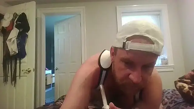 BeefyNcloudy online show from June 24, 8:33 pm