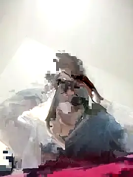 pritiqueen1001 online show from December 14, 9:33 pm