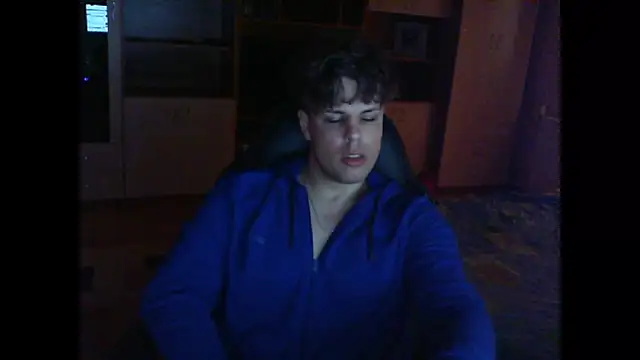 GymGuy0505 online show from March 19, 7:33 am