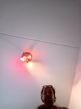 Olivassl22 online show from March 9, 6:35 pm