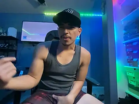 Playboy-Ever online show from June 18, 5:20 am