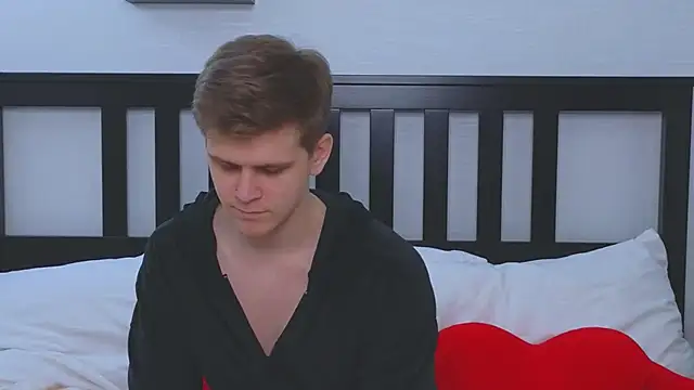 NickJohnas online show from February 11, 11:15 am