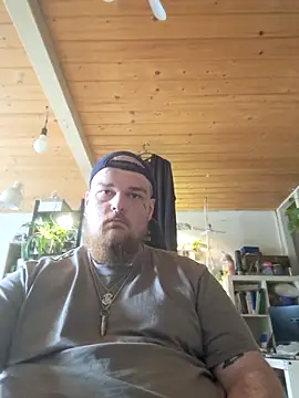YoursxTruly online show from June 17, 1:02 pm