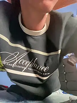 Juan Gomezz26 online show from January 9, 3:01 am