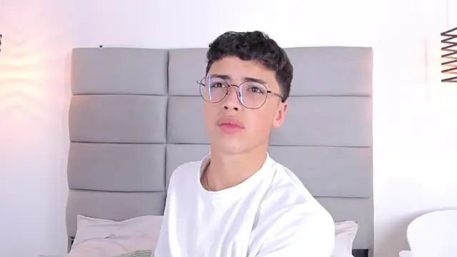 JoshClaarktt online show from February 28, 4:00 am