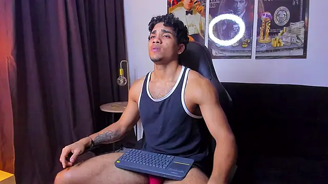 Dustyn Michelle1 online show from March 8, 2:04 am