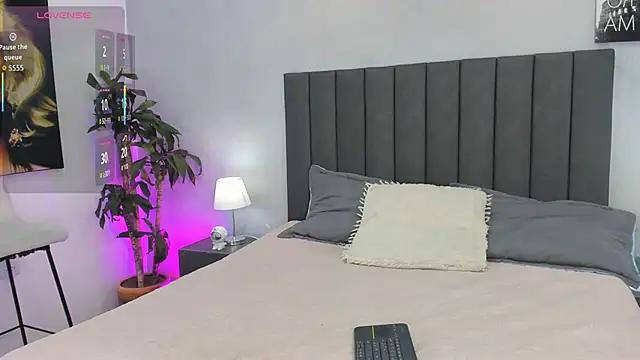 sven basquia online show from April 12, 8:21 pm