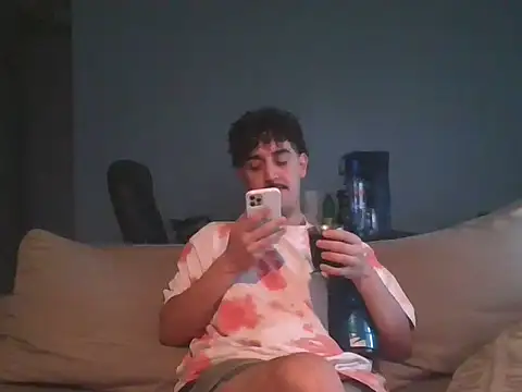 Wuopaah online show from December 18, 10:50 pm