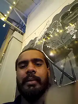 suhxil79 online show from June 12, 3:10 pm
